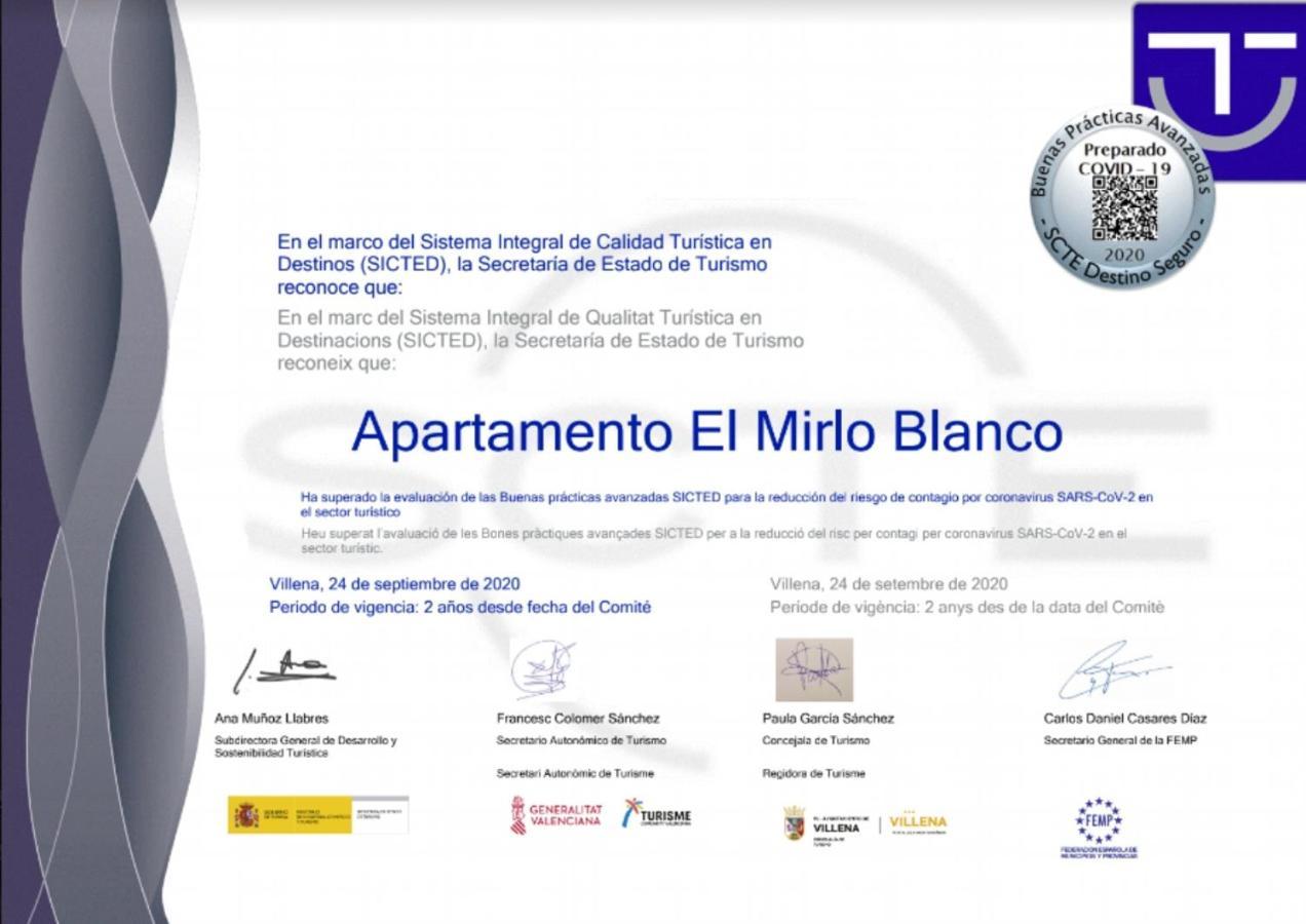 Apartamento El Mirlo Blanco Villena Exterior foto